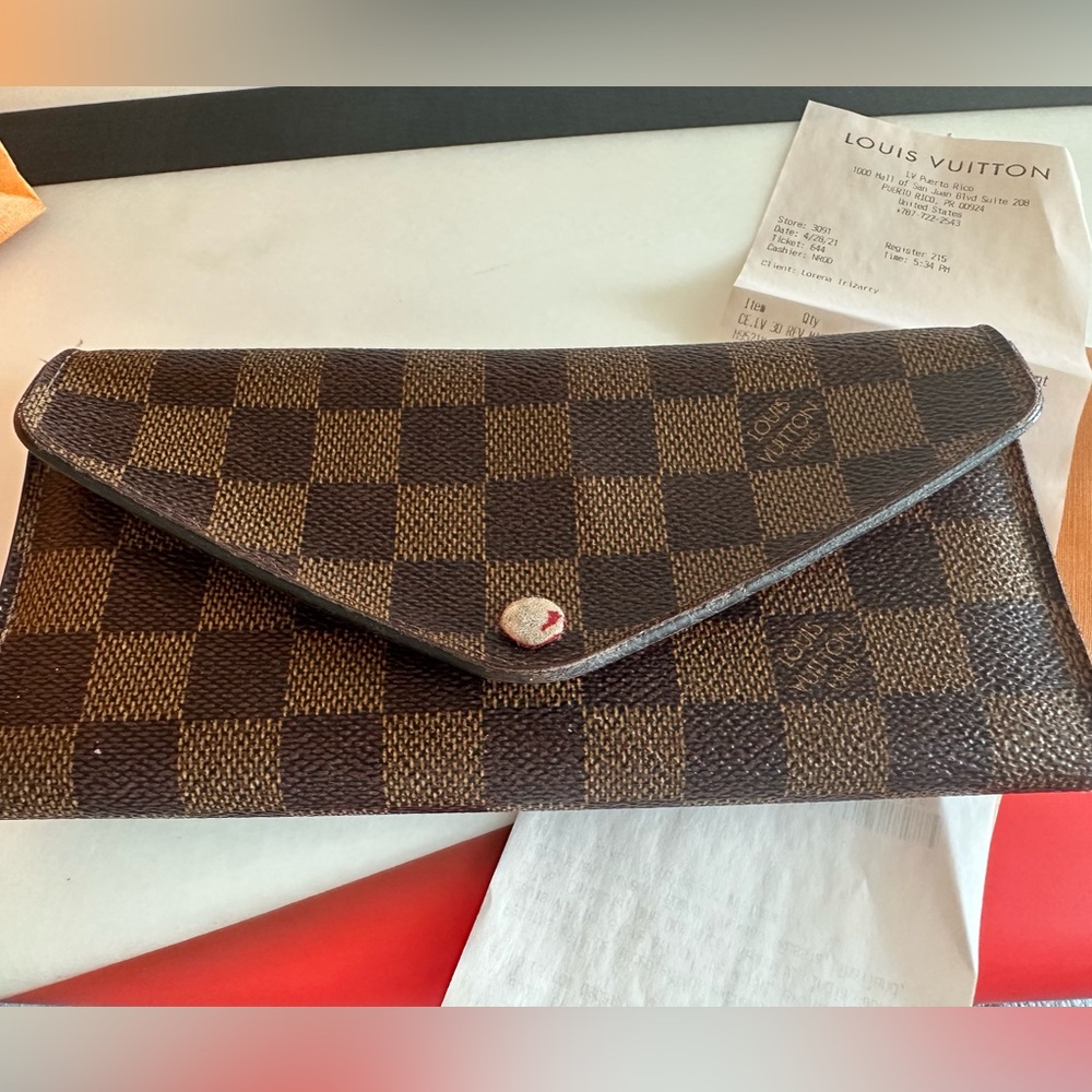 Louis Vuitton Wallet